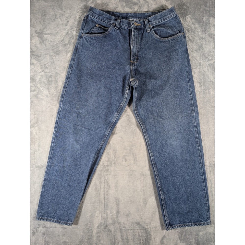 Wrangler Men's 34x30 Medium Wash Straight Leg Blue Denim Authentic Workwear Jean